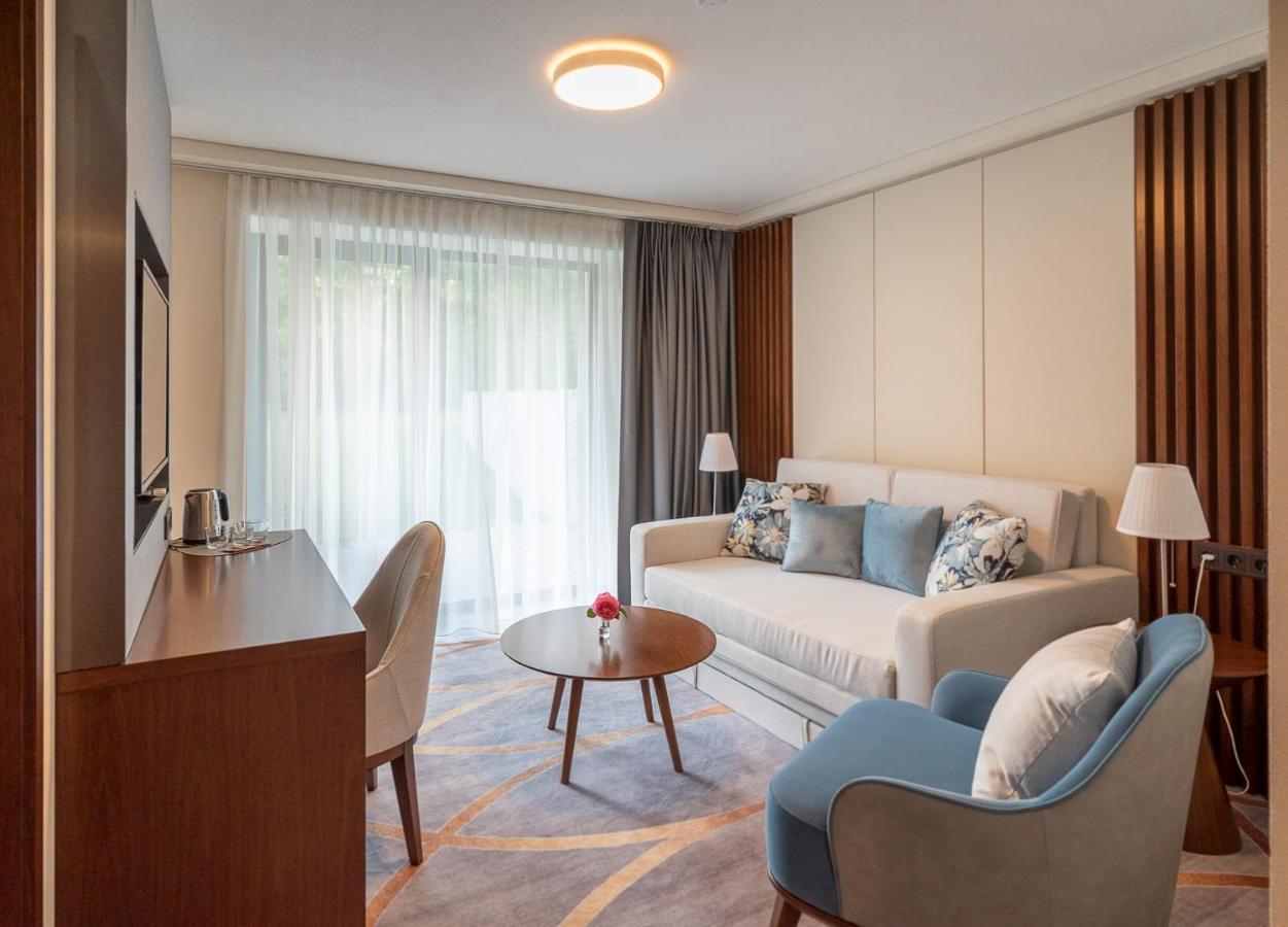 Auksines Kopos Hotell Šventoji Exteriör bild